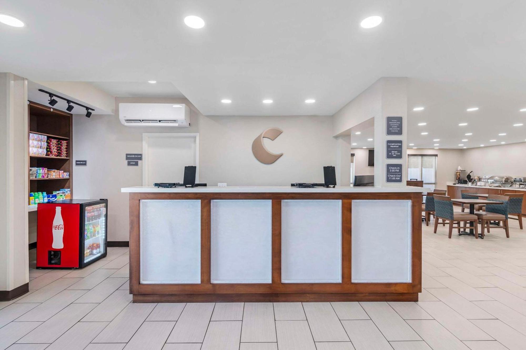 Comfort Inn & Suites Брунсуик Екстериор снимка